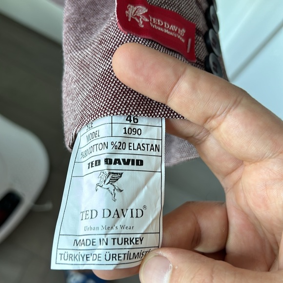 Burgundy sports jacket - Picture 3 of 4